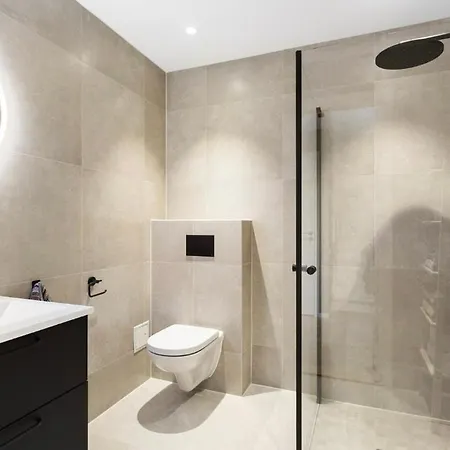 Holiday home Ons 2024, Modern 3 Bedrooms House With Sea View