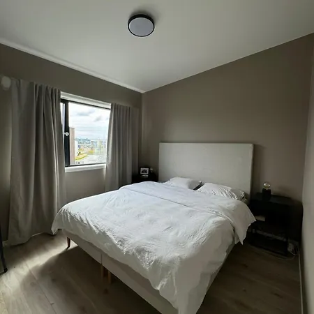 Holiday home Ons 2024, Modern 3 Bedrooms House With Sea View Sola